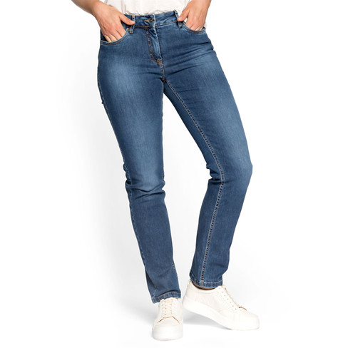 Jeans DIE ENGE aus Bio-Baumwolle, lightblue