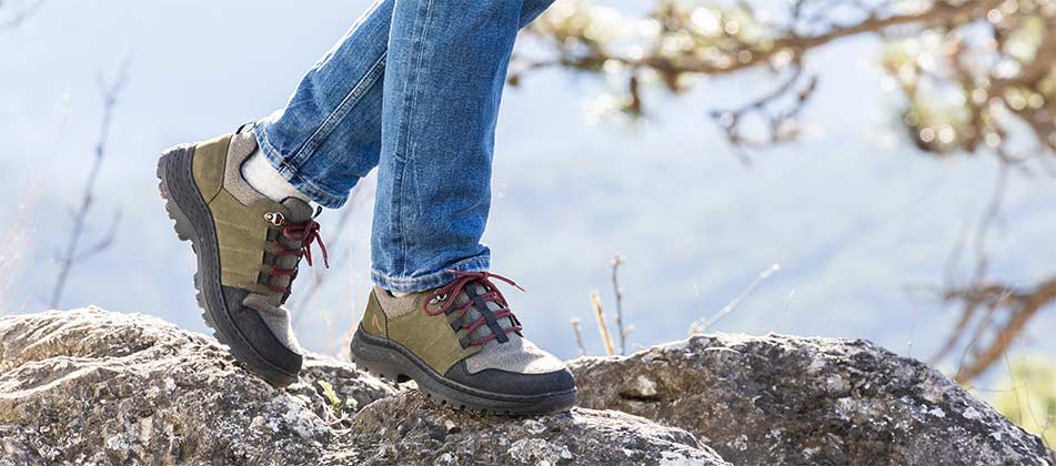 Schuhe für die kalte Jahreszeit – damit die Füße draußen und drinnen warm bleiben