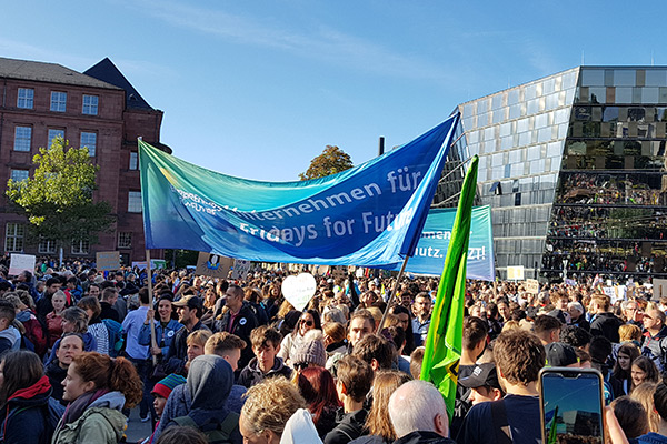 Entrepreneurs For Future beim Klimastreik in Freiburg Entrepreneurs For Future beim Klimastreik in Freiburg