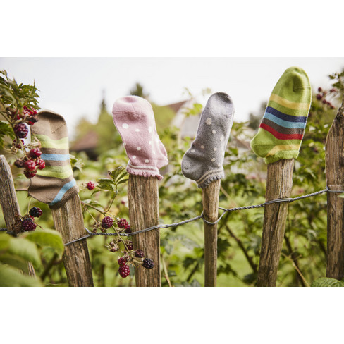 Kinderfüßlinge aus Bio-Baumwolle, rosenholz